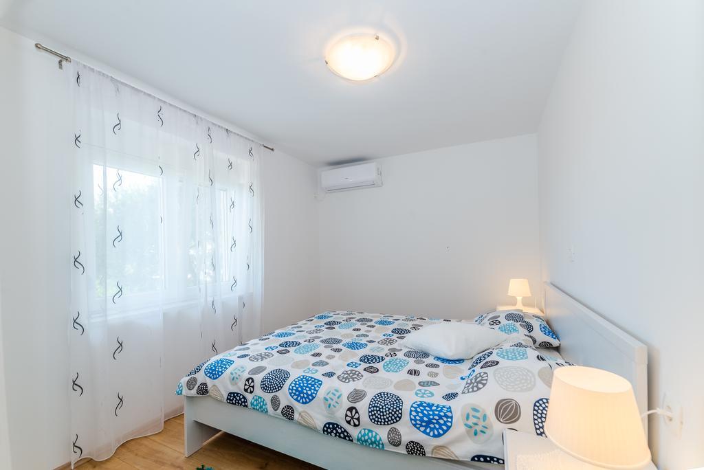 Apartment Robinson Podvrsje Exteriér fotografie